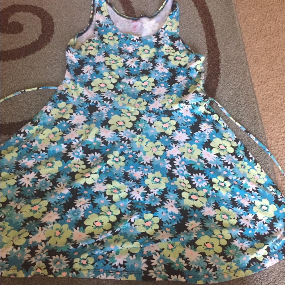 Floral thigh length dress